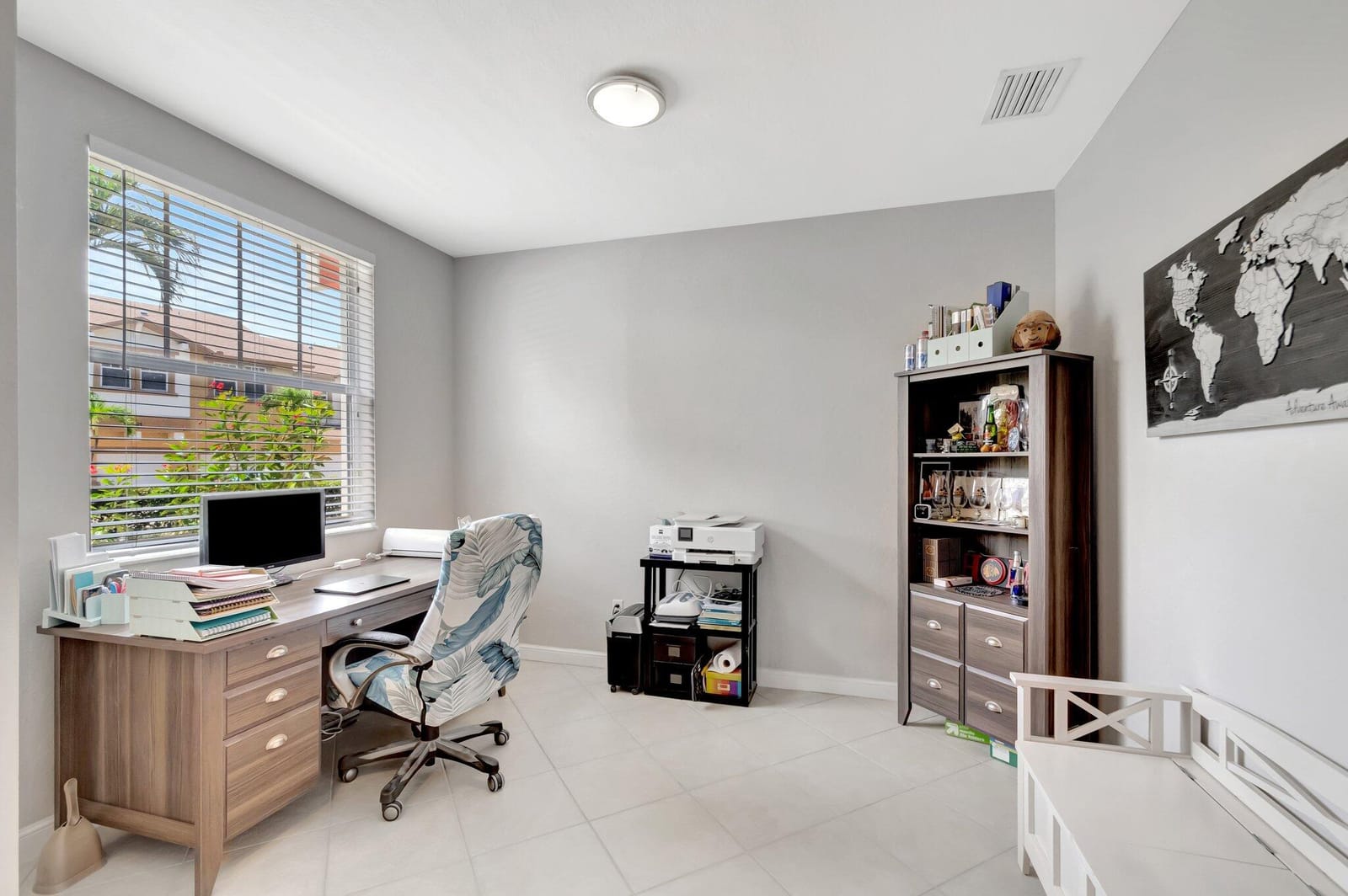 609 Amador Lane 4, West Palm Beach, FL 33401 photo 12