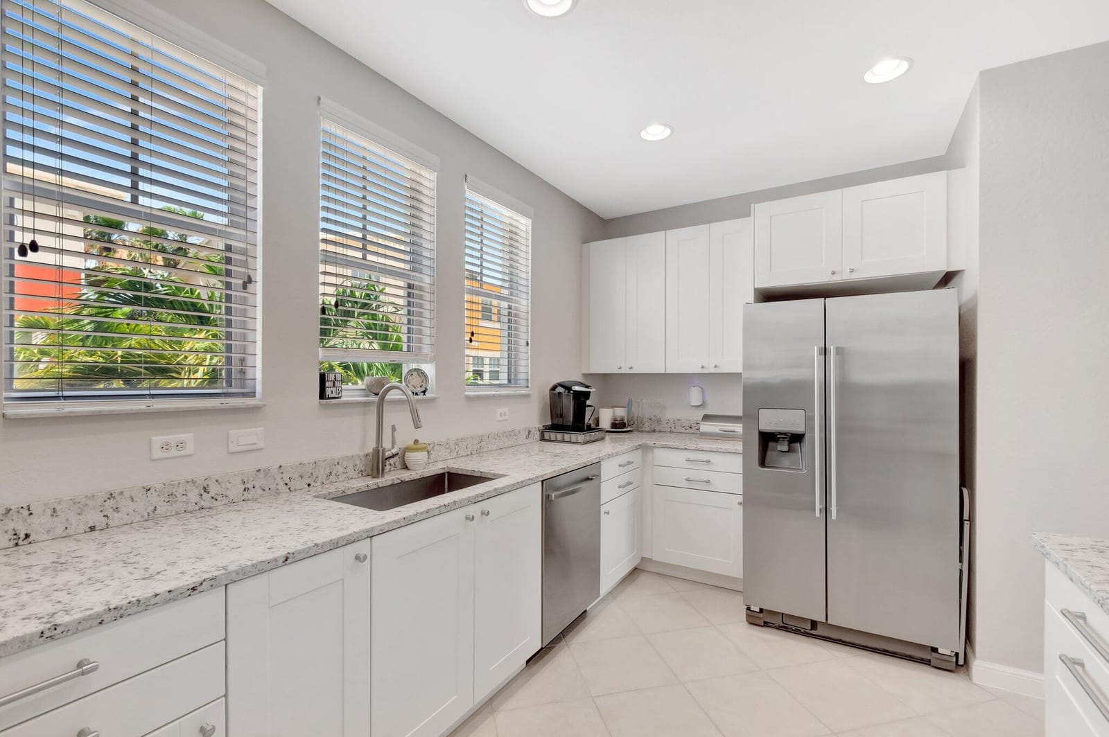 609 Amador Lane 4, West Palm Beach, FL 33401 photo 3