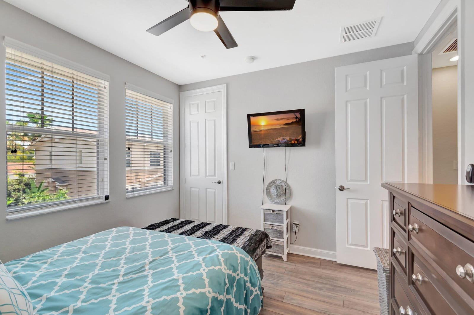 609 Amador Lane 4, West Palm Beach, FL 33401 photo 23