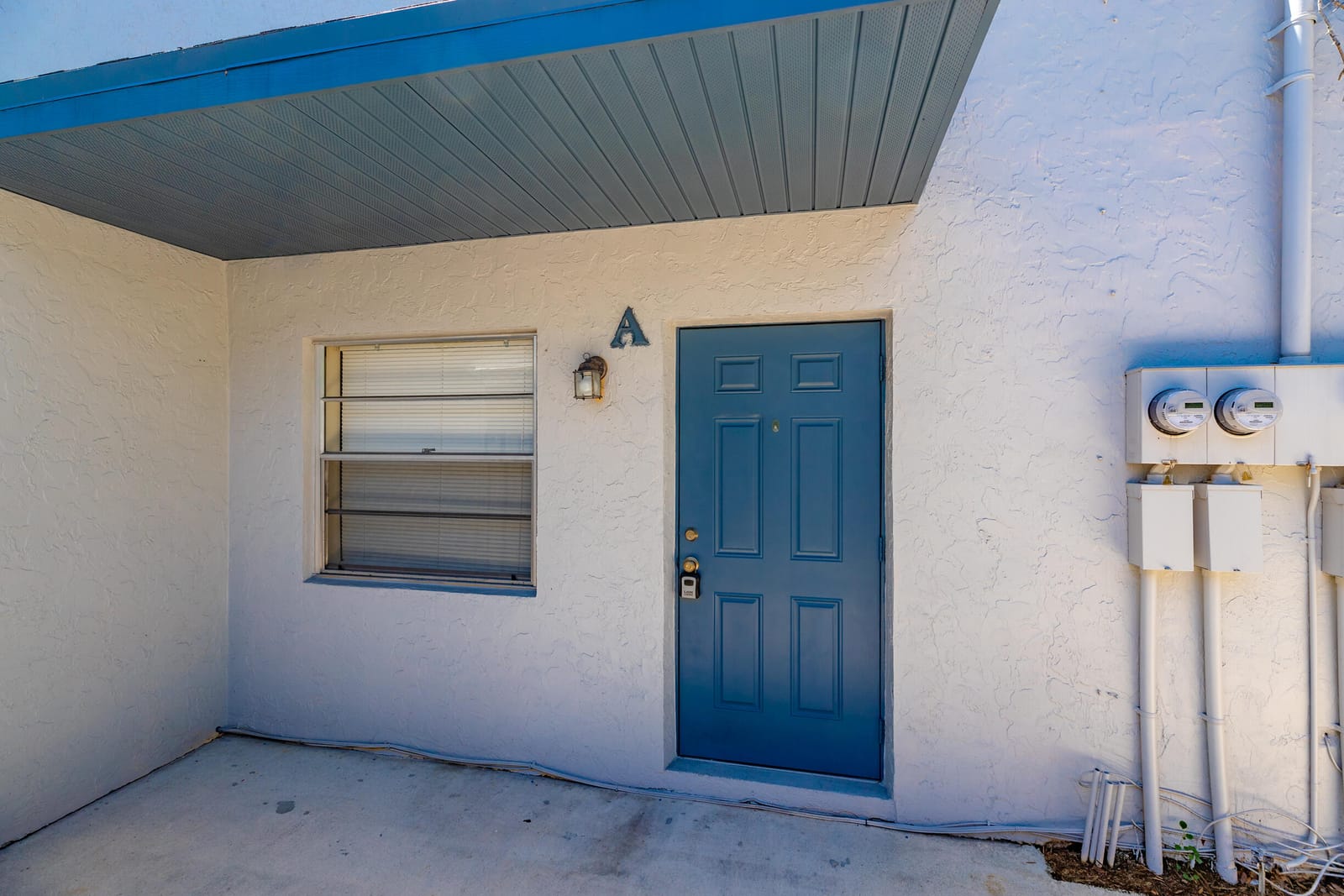 2015 Oleander Boulevard A — photo 3