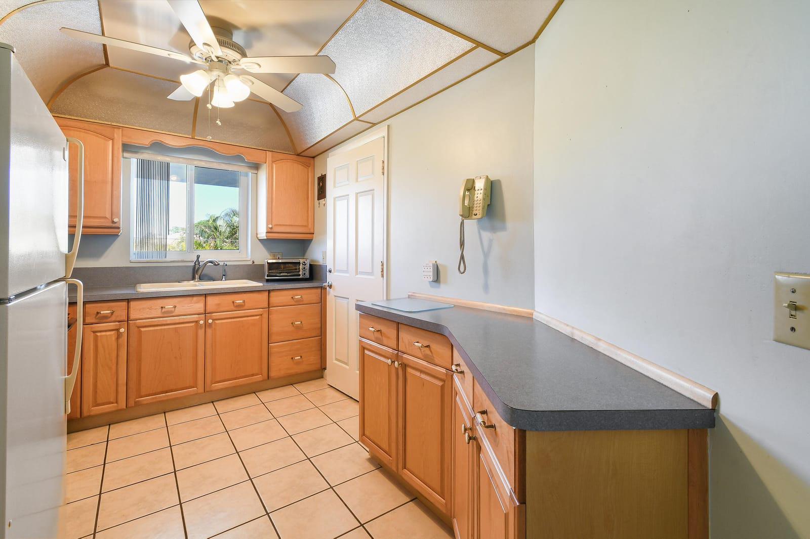 9 Westwood Avenue 201, Tequesta, FL 33469 photo 14