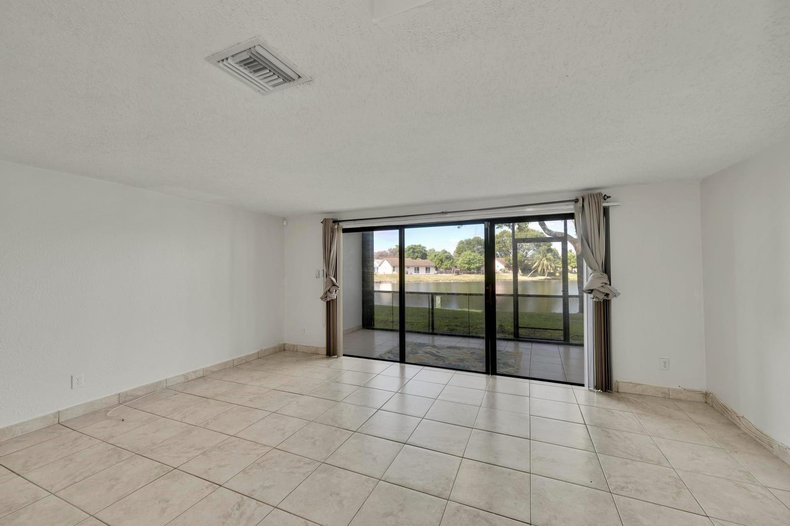 4623 NW 90th Avenue, Sunrise, FL 33351 photo 21
