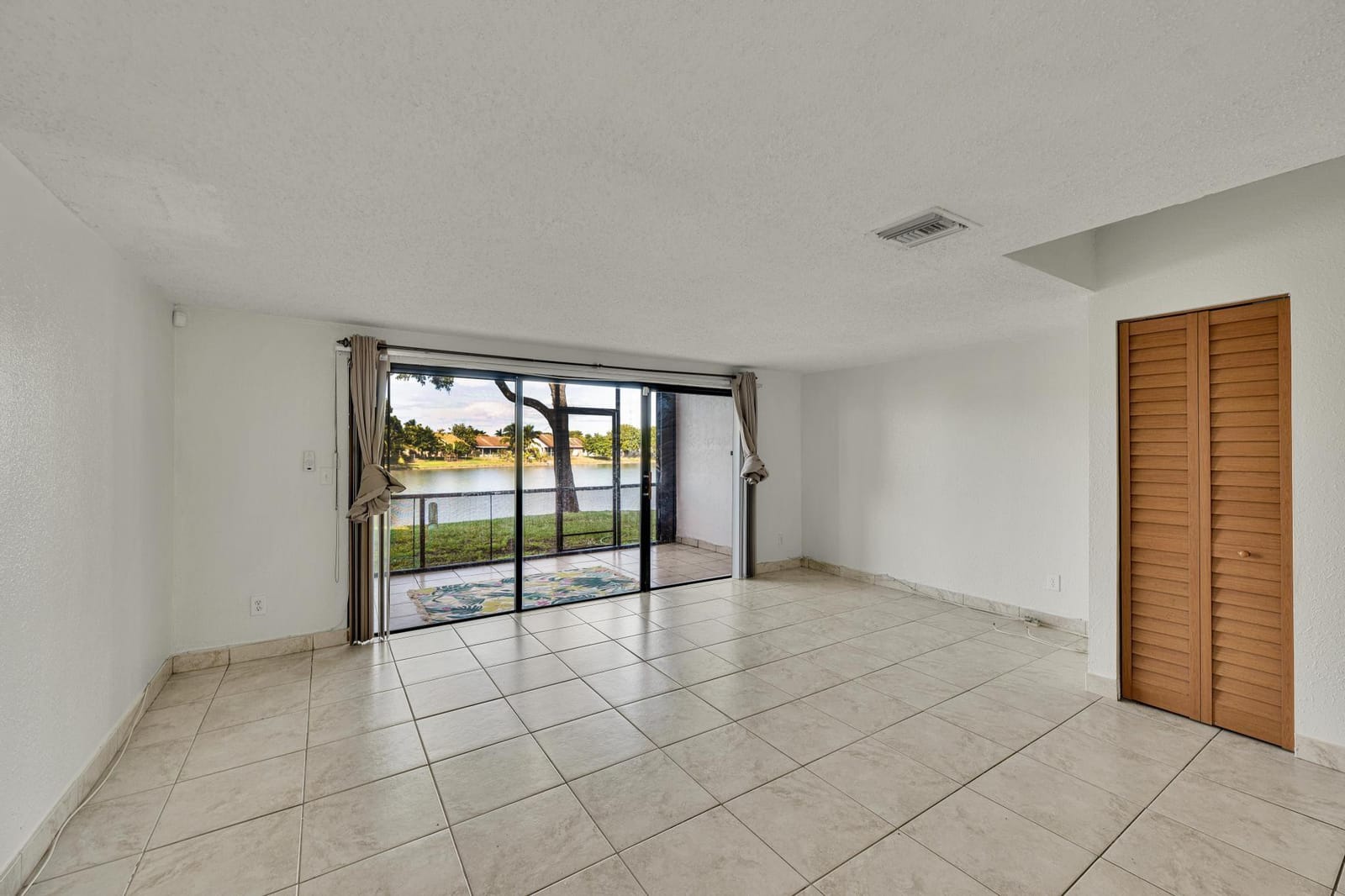 4623 NW 90th Avenue, Sunrise, FL 33351 photo 22
