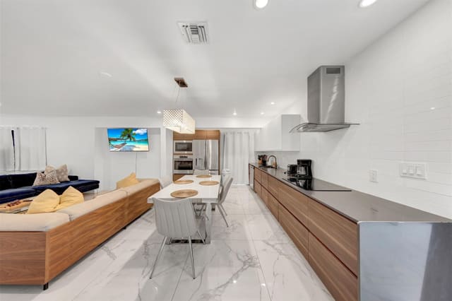 91 NW 51st Street, Miami, FL 33127