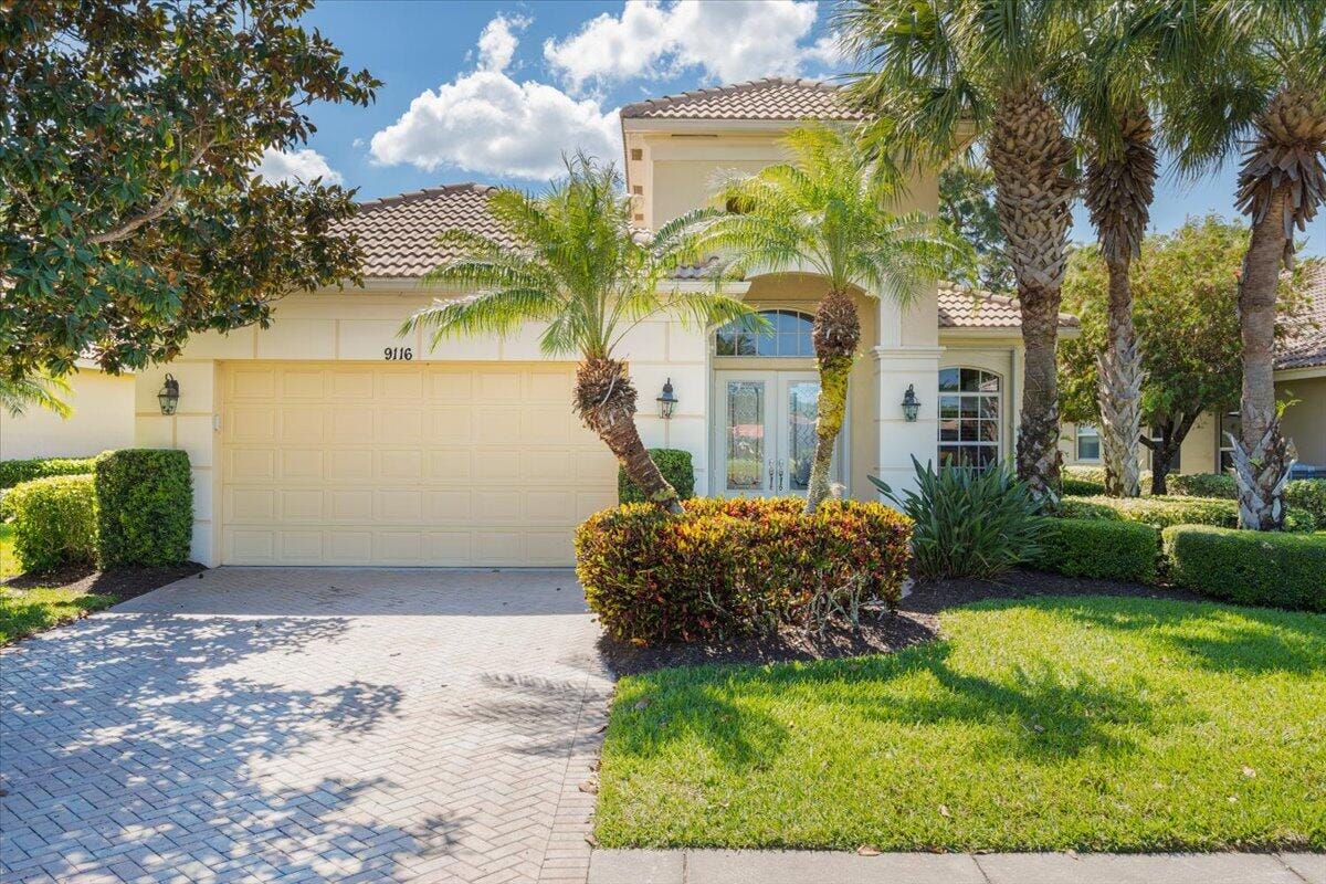 9116 Pumpkin Ridge Road, Port St. Lucie, FL 34986 photo 2