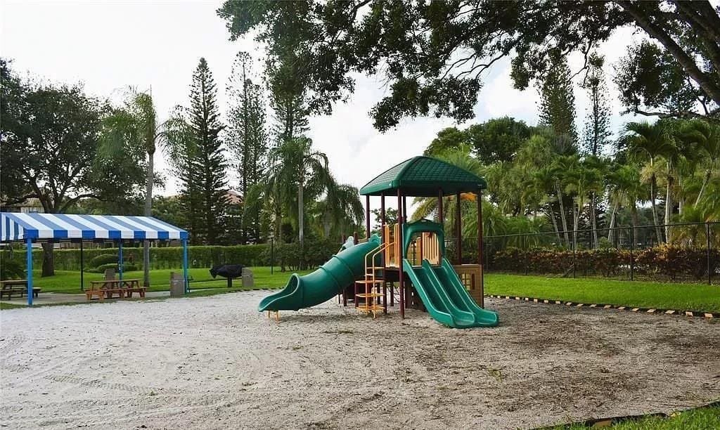 4453 Carambola Circle 2612, Coconut Creek, FL 33066 photo 22