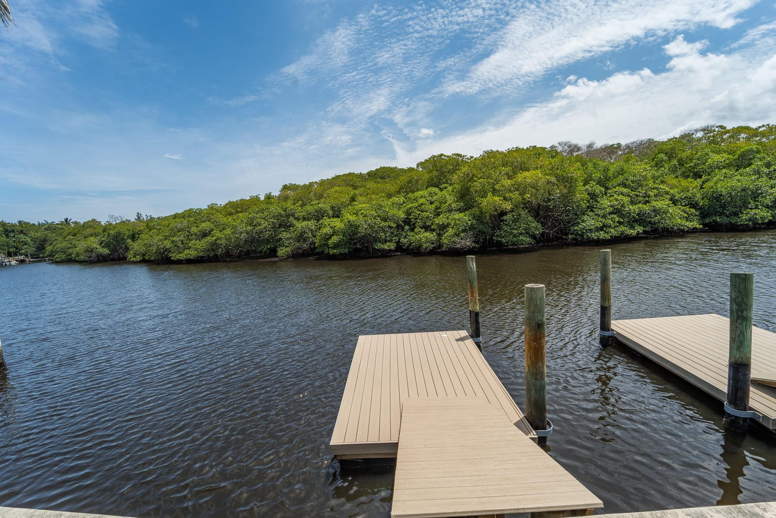 1114 Stillwater Drive, Jupiter, FL 33458 photo 2