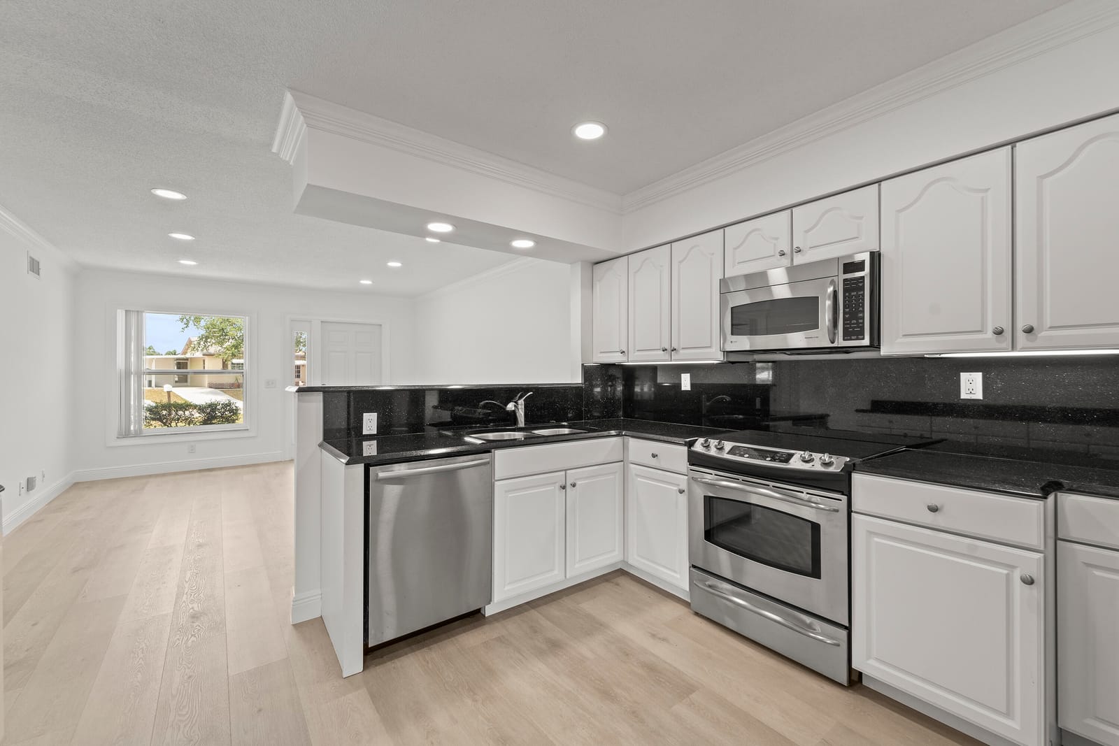 1114 Stillwater Drive, Jupiter, FL 33458 photo 15