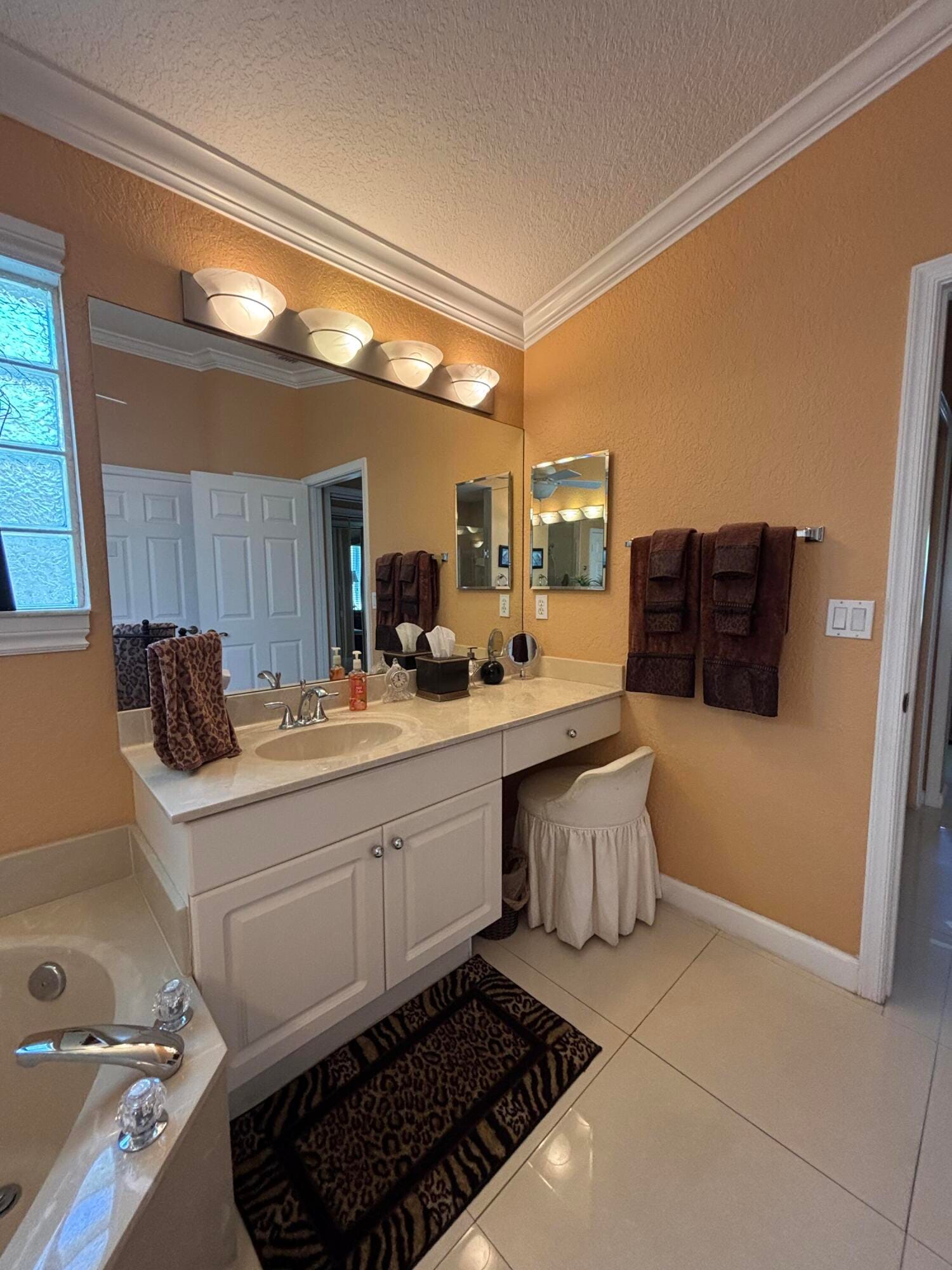 10587 Tropical Breeze Lane, Boynton Beach, FL 33437 photo 27