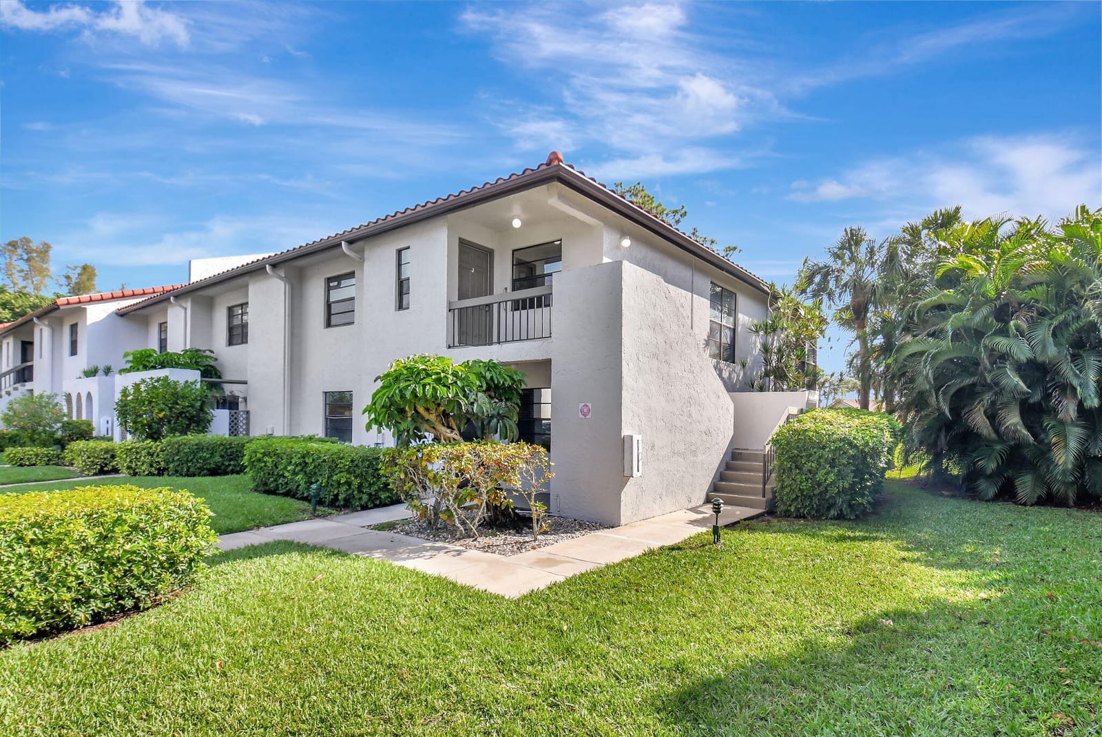 9187 Norte Lago 5 J, Boca Raton, FL 33428 photo 2