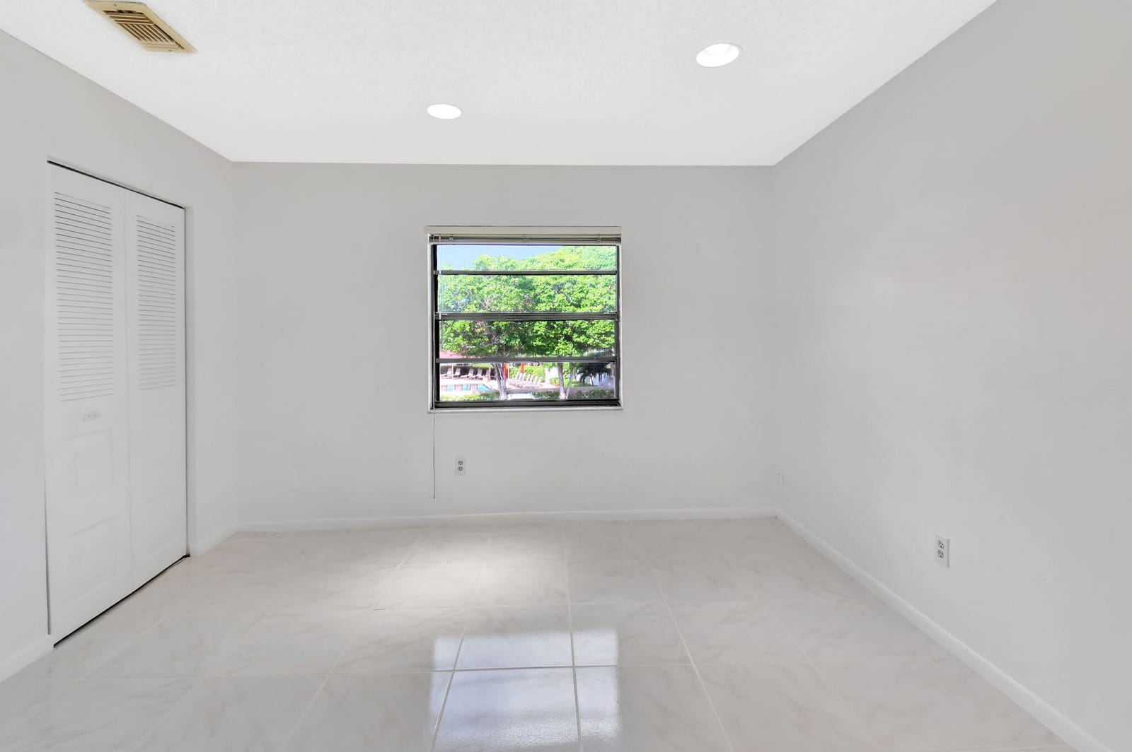 9187 Norte Lago 5 J, Boca Raton, FL 33428 photo 28