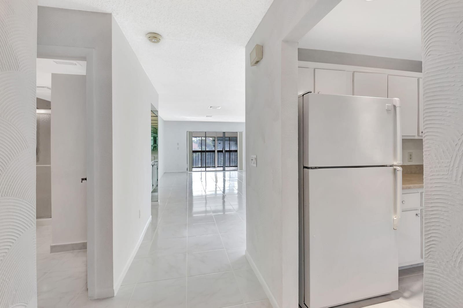 9187 Norte Lago 5 J, Boca Raton, FL 33428 photo 4