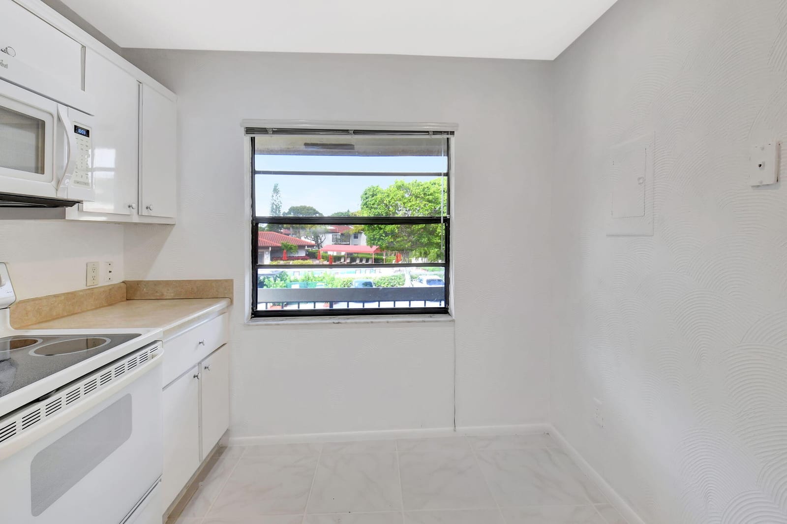 9187 Norte Lago 5 J, Boca Raton, FL 33428 photo 7
