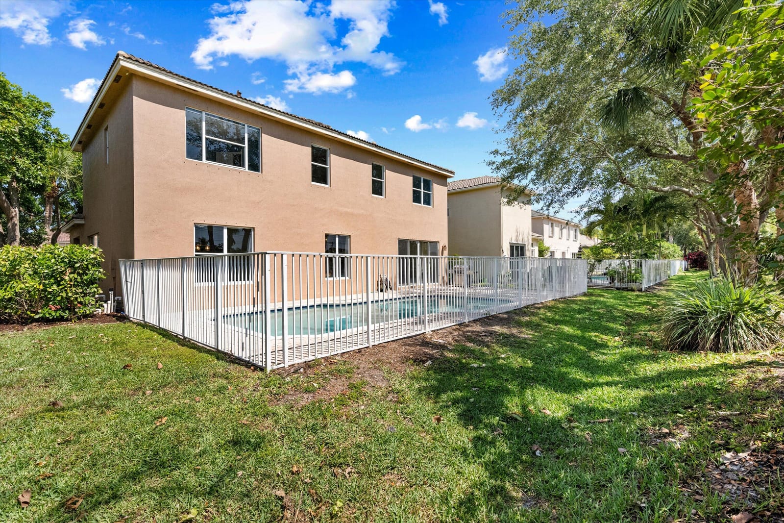 1317 Beacon Circle, Wellington, FL 33414 photo 5