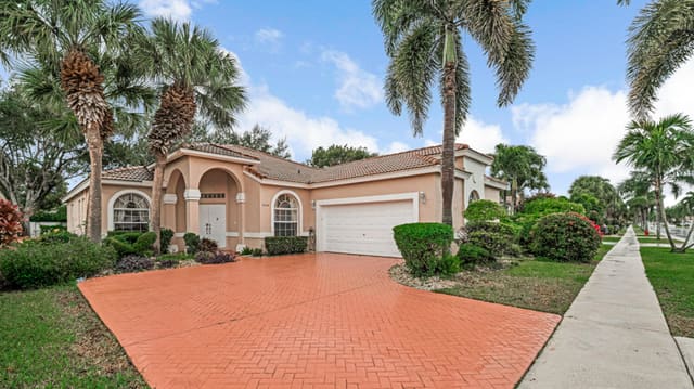 9684 Arbor View Drive N, Boynton Beach, FL 33437