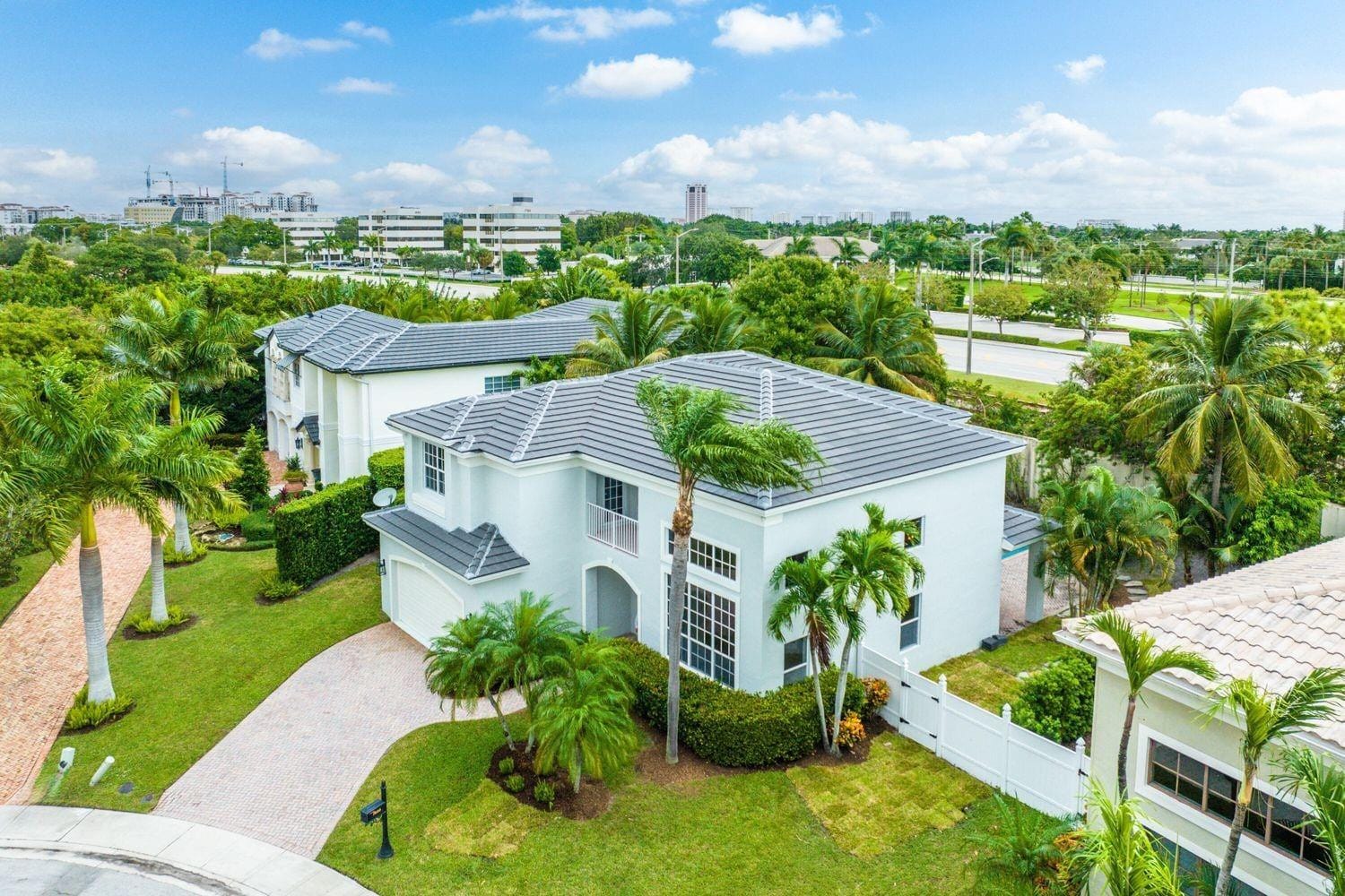 1650 SW 2nd Avenue, Boca Raton, FL 33432