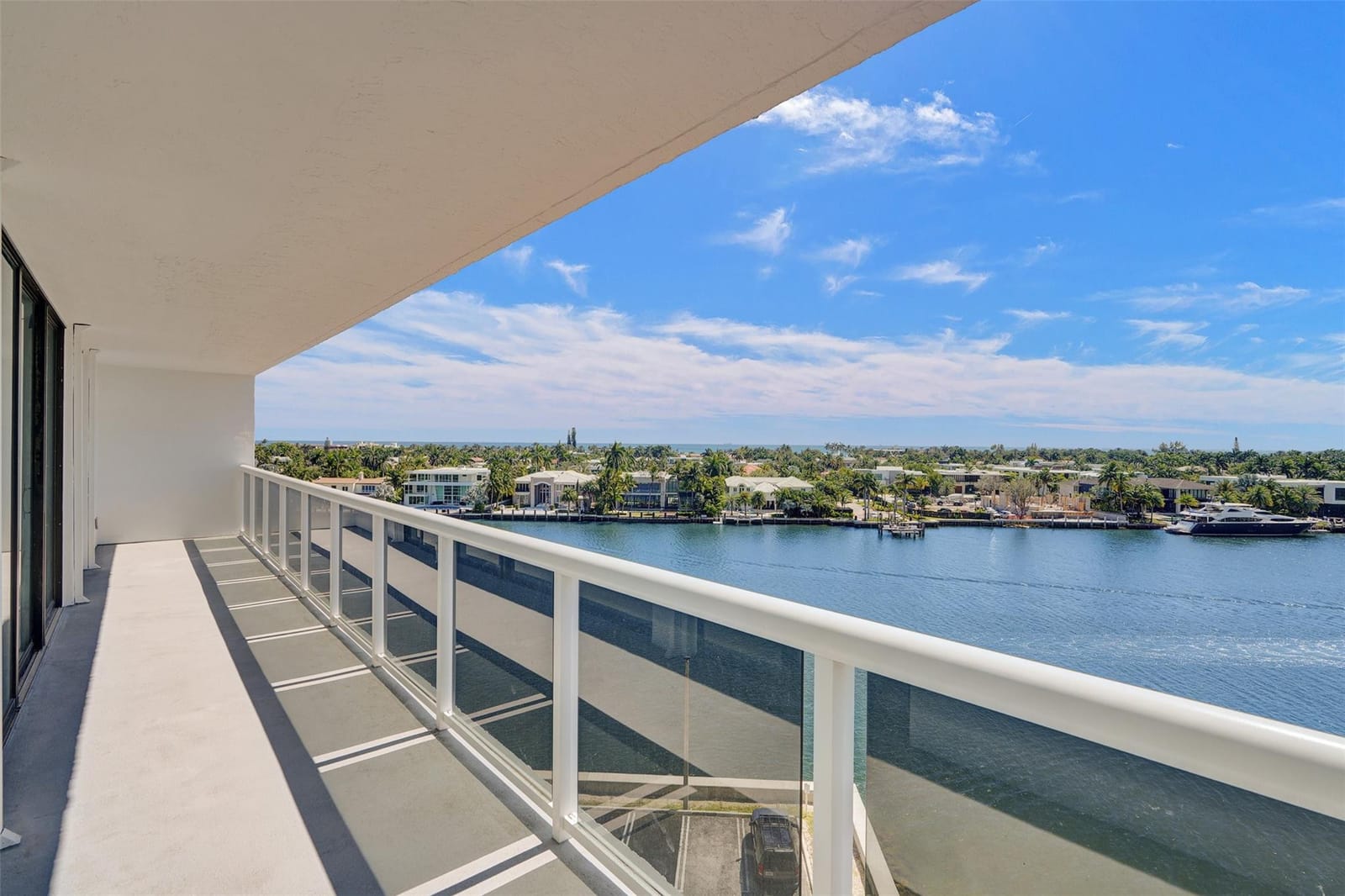 20515 E Country Club Drive 745, Miami, FL 33180
