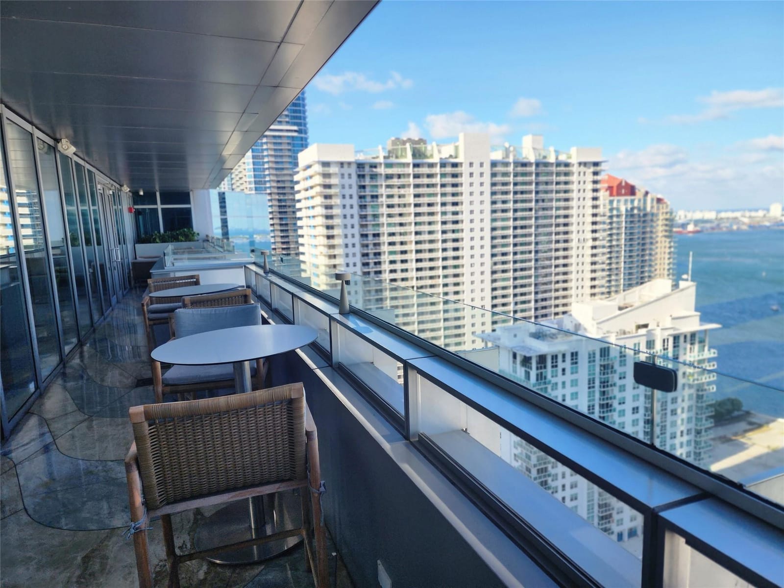 1395 Brickell Avenue 2914, Miami, FL 33131 photo 2