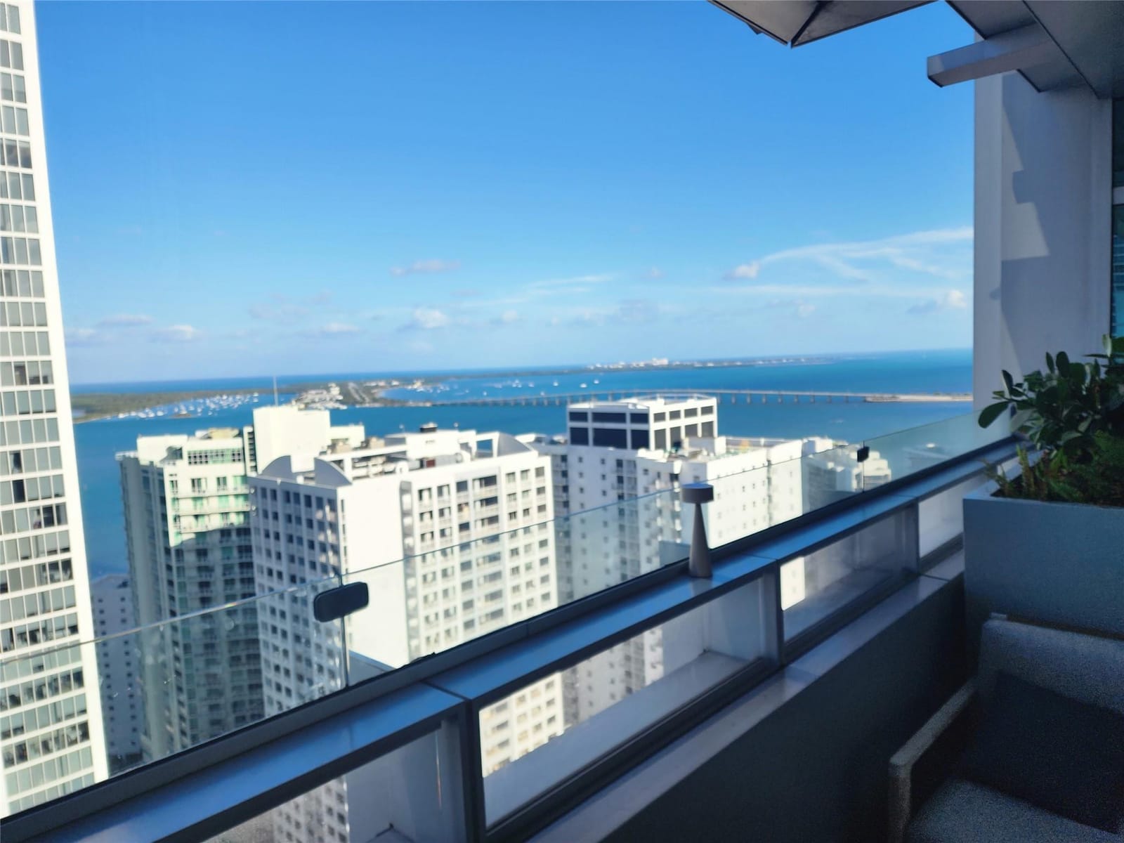 1395 Brickell Avenue 2914, Miami, FL 33131 photo 3