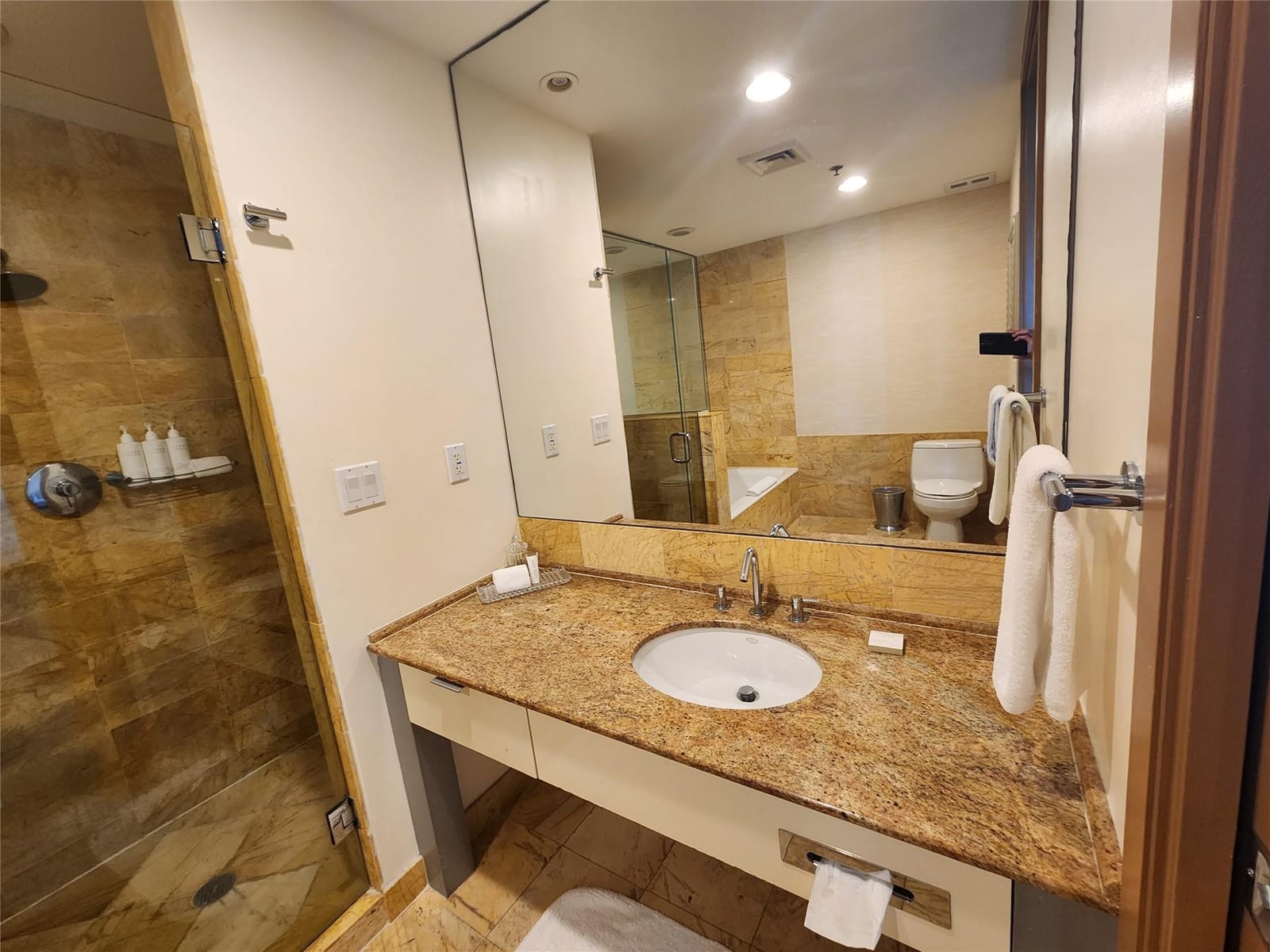 1395 Brickell Avenue 2914, Miami, FL 33131 photo 24