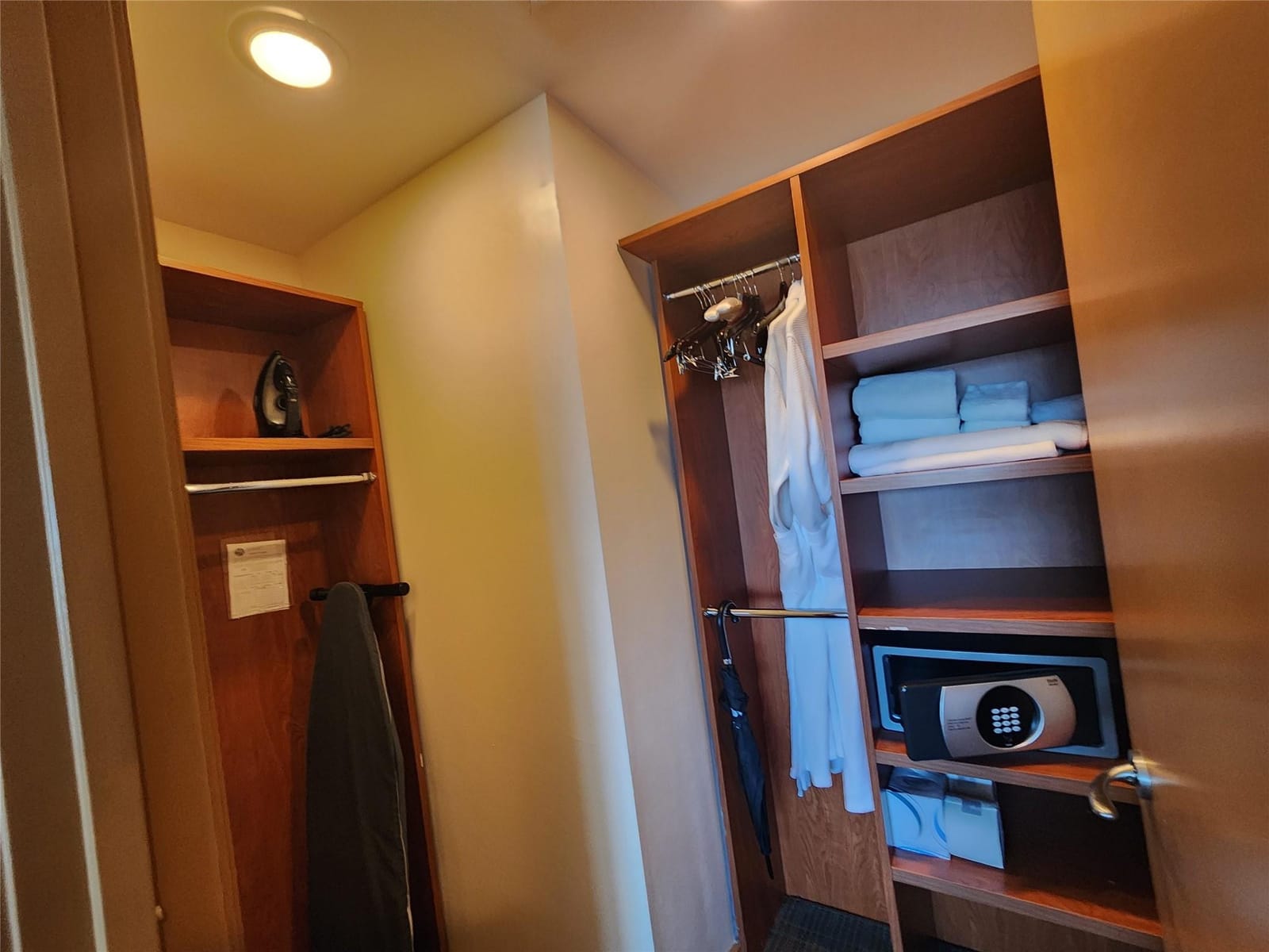 1395 Brickell Avenue 2914, Miami, FL 33131 photo 27