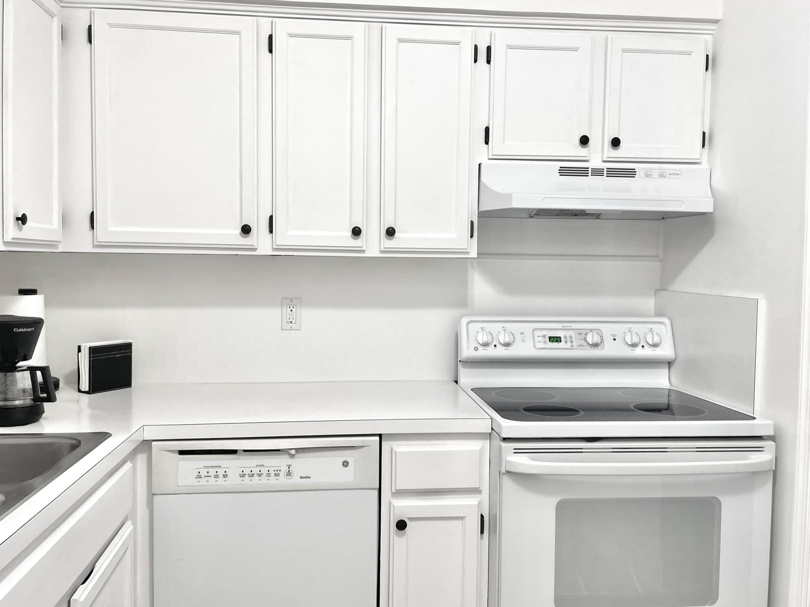 9785 Pineapple Tree Drive 201, Boynton Beach, FL 33436 photo 8
