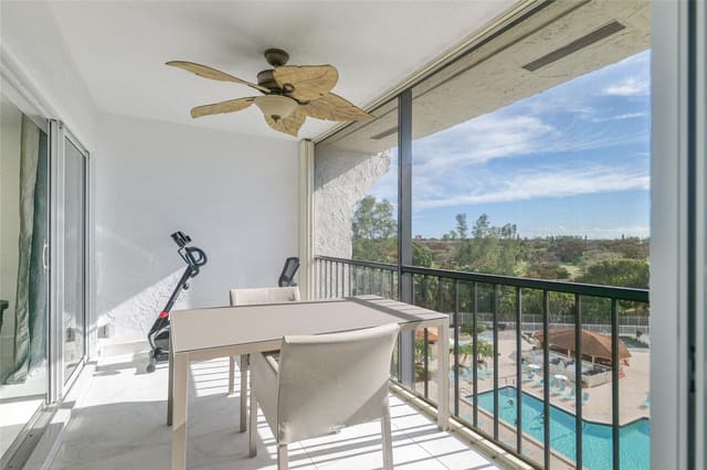 3930 Inverrary Boulevard 704-D, sold in 18th Hole, Lauderhill, FL