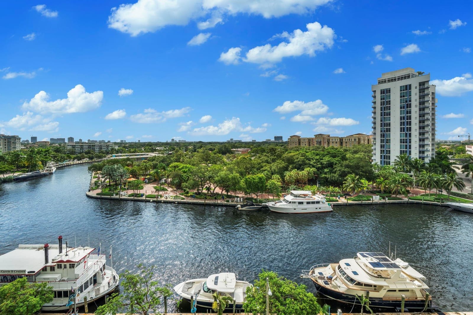 411 N New River Drive 806, Fort Lauderdale, FL 33301