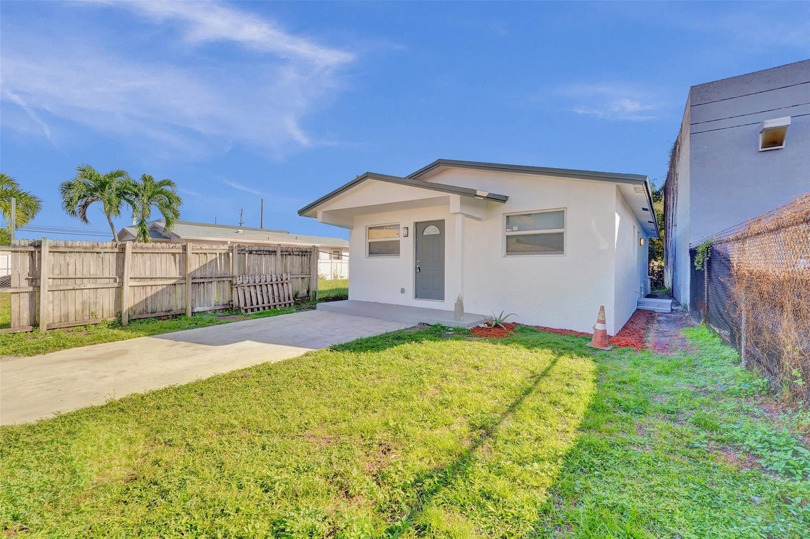 5814 Plunkett Street, Hollywood, FL 33023