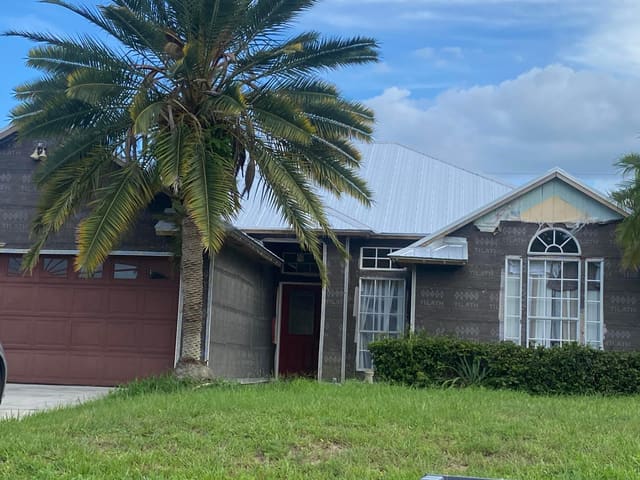3204 SE Quay Street, sold in Southbend, Port St Lucie, FL