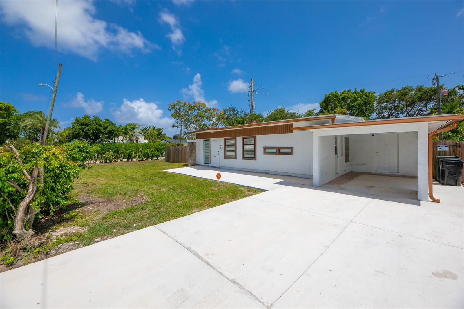 1642 NE 8th Street, Fort Lauderdale, FL 33304
