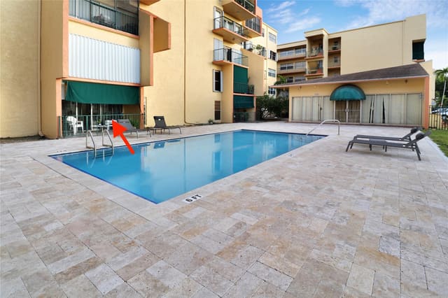 4490 W 19th Court 113, Hialeah, FL 33012