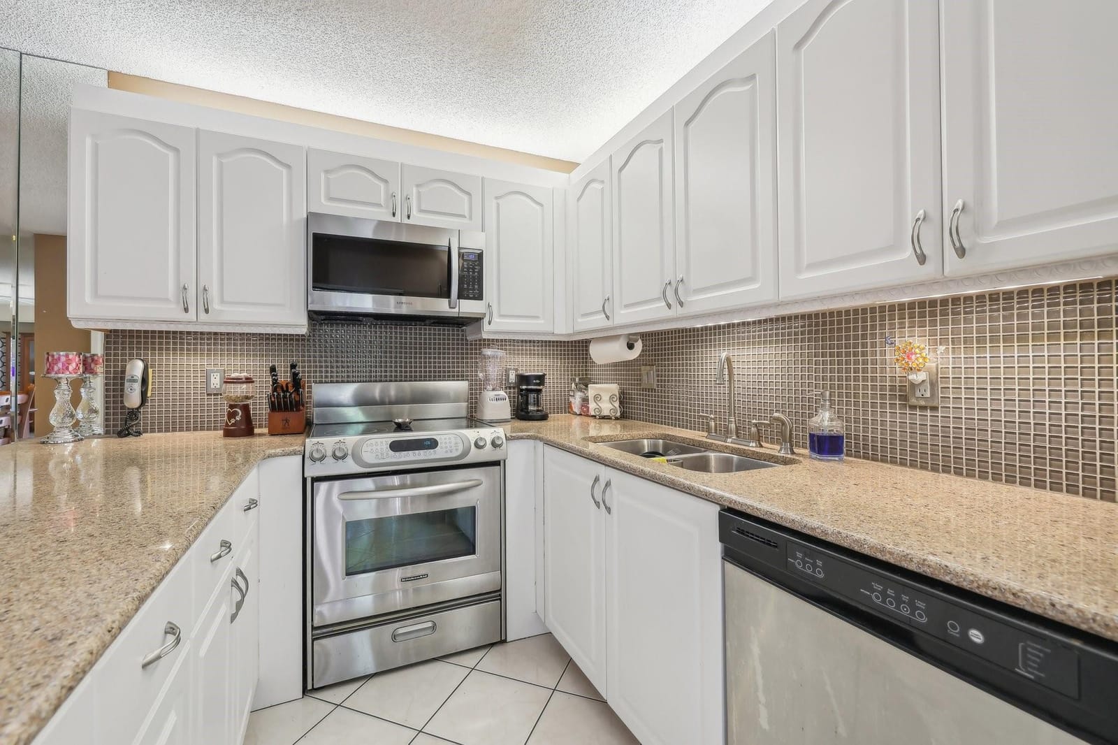 9890 NW 6th Court — photo 8