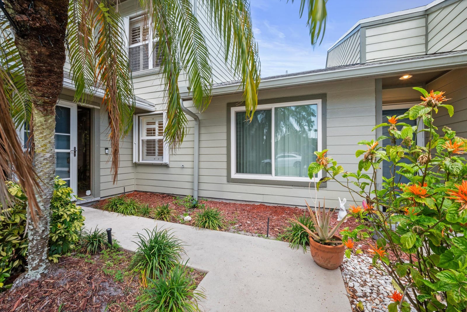 911 NE Sandalwood Place, Jensen Beach, FL 34957 photo 14