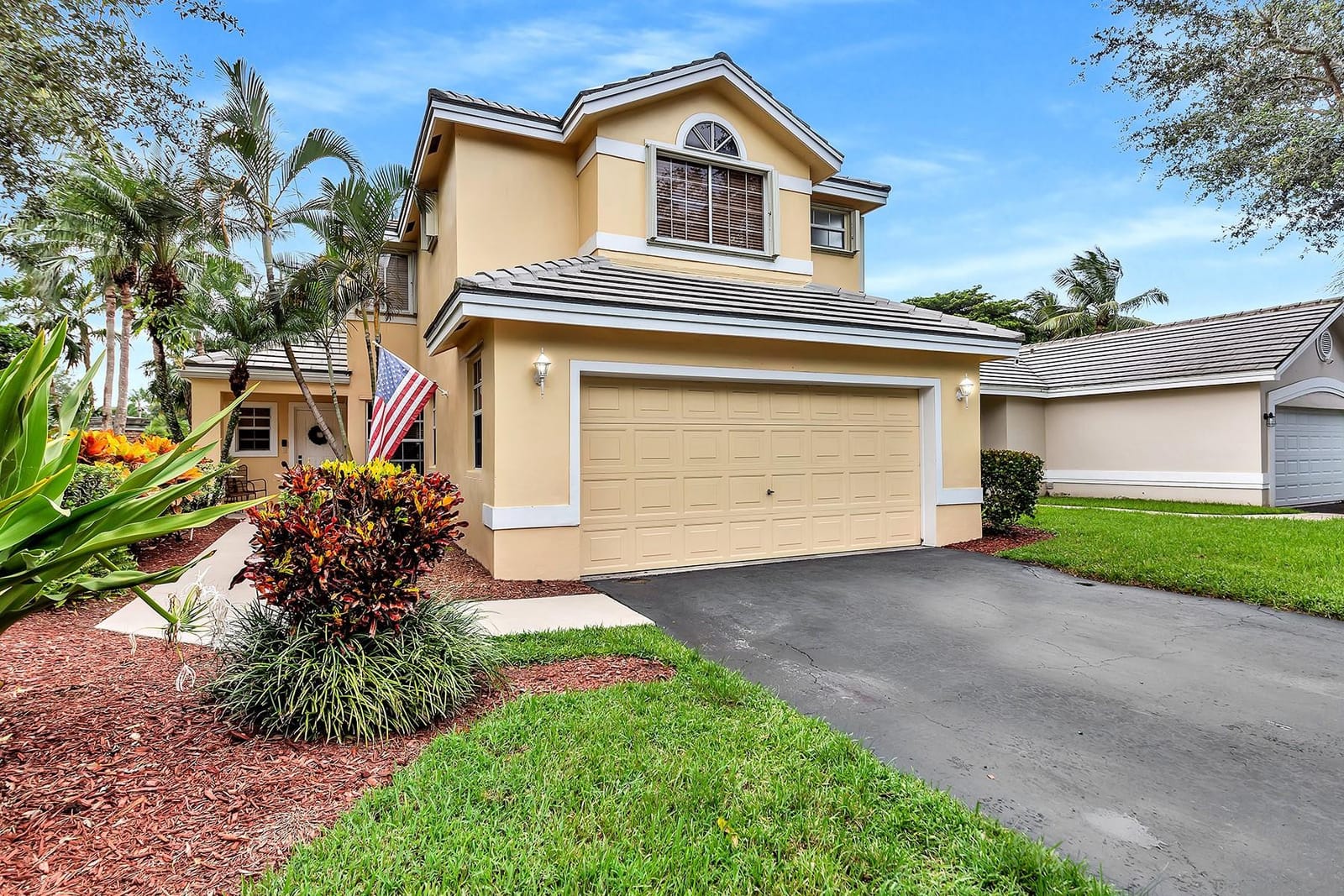 2867 Quail Run Lane, Davie, FL 33328
