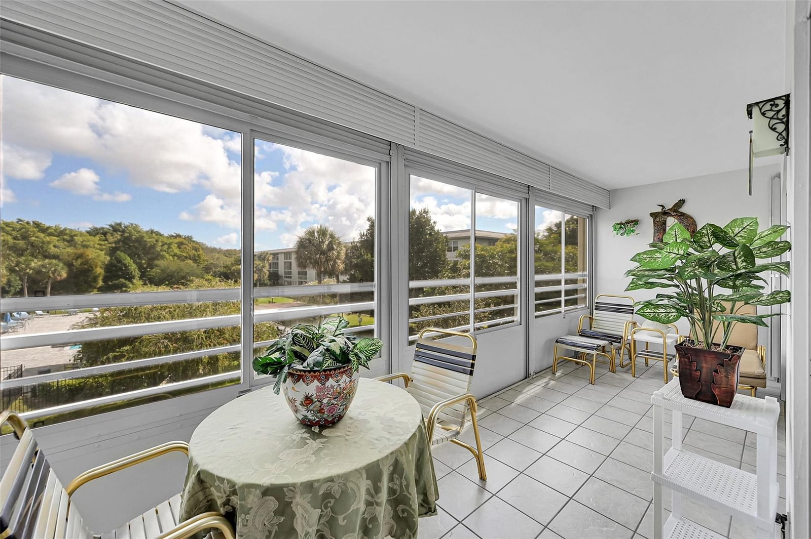 2504 Antigua Terrace J3 — photo 2