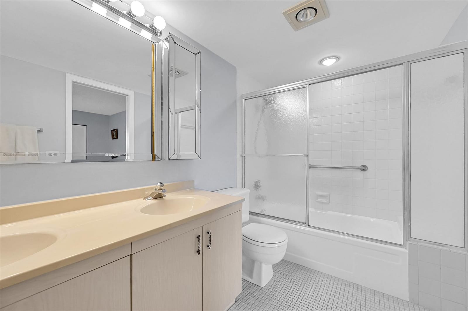 2504 Antigua Terrace J3 — photo 12