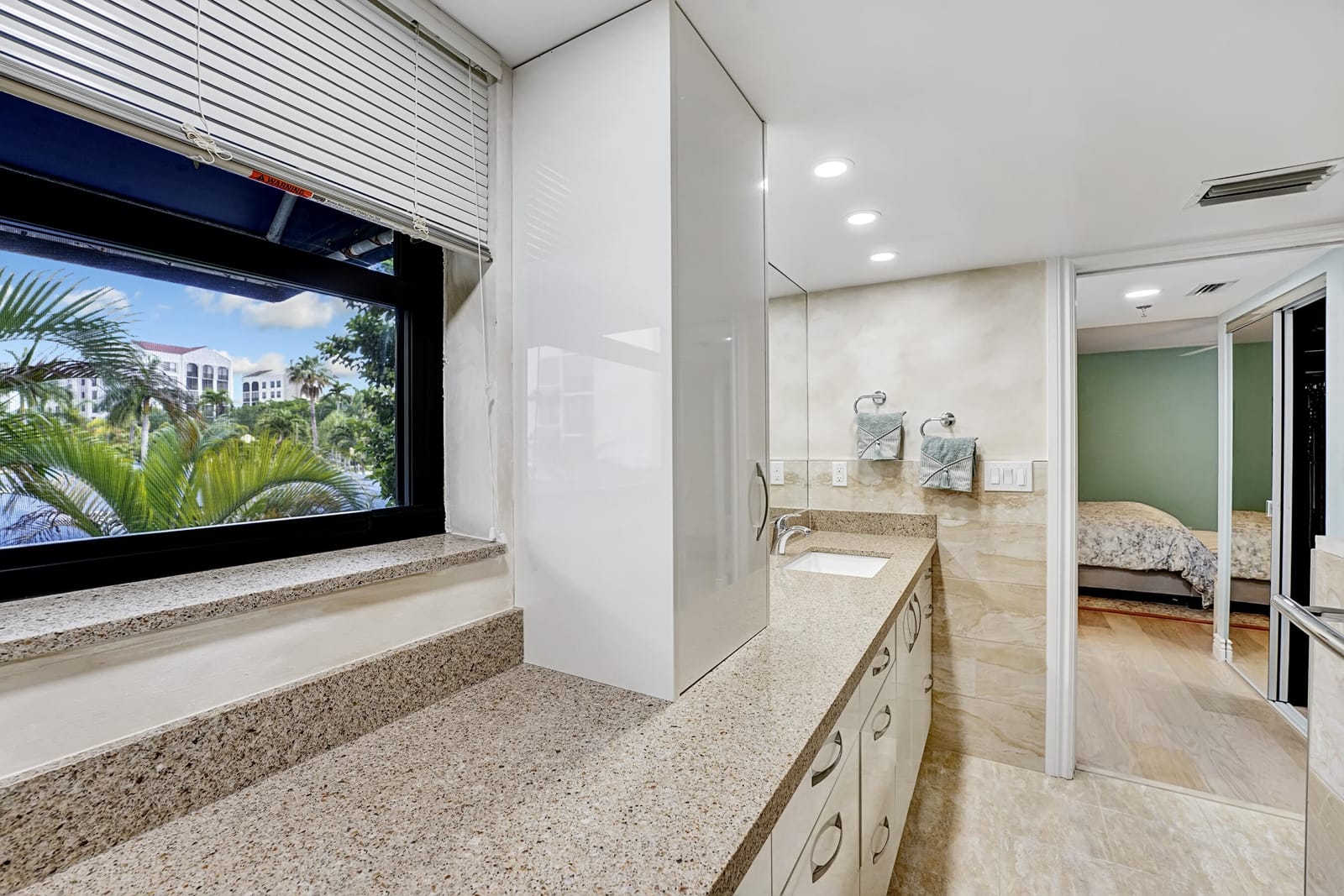 7578 Regency Lake Drive 201, Boca Raton, FL 33433 photo 17