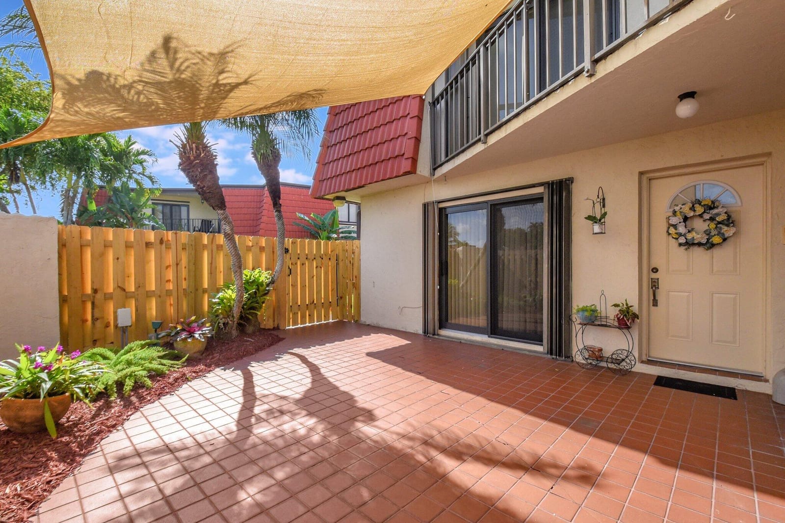 3718 Victoria Drive, West Palm Beach, FL 33406 photo 2