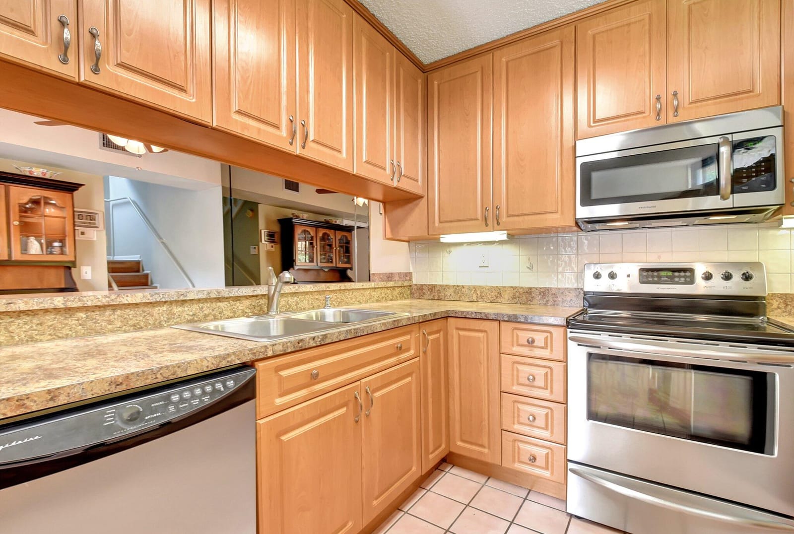 3718 Victoria Drive, West Palm Beach, FL 33406 photo 10