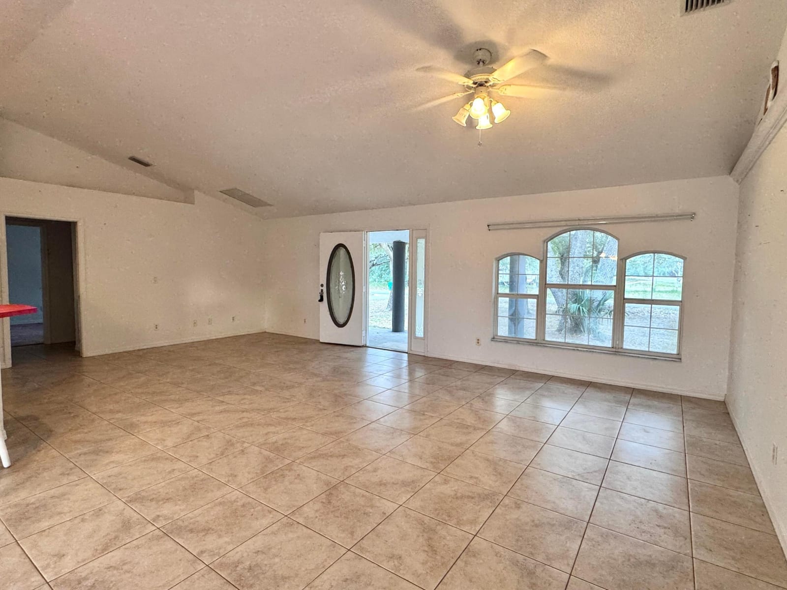 8379 NW 189th Avenue, Okeechobee, FL 34972 photo 12