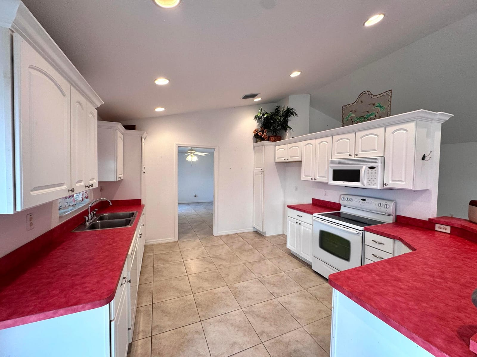 8379 NW 189th Avenue, Okeechobee, FL 34972 photo 13