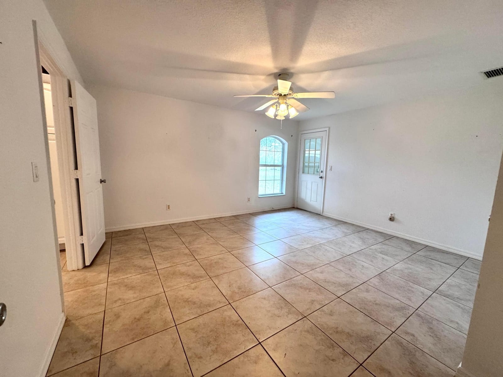 8379 NW 189th Avenue, Okeechobee, FL 34972 photo 19