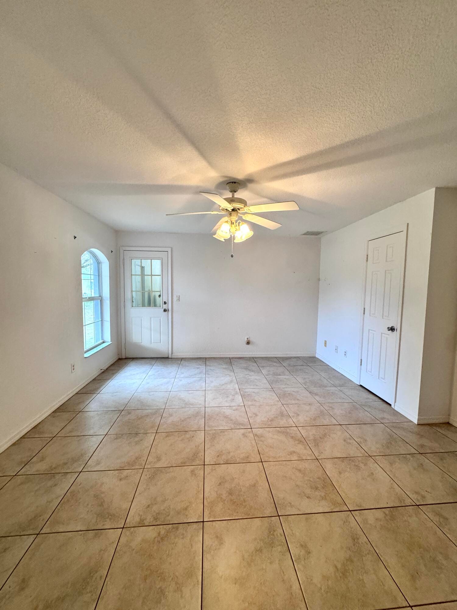 8379 NW 189th Avenue, Okeechobee, FL 34972 photo 21