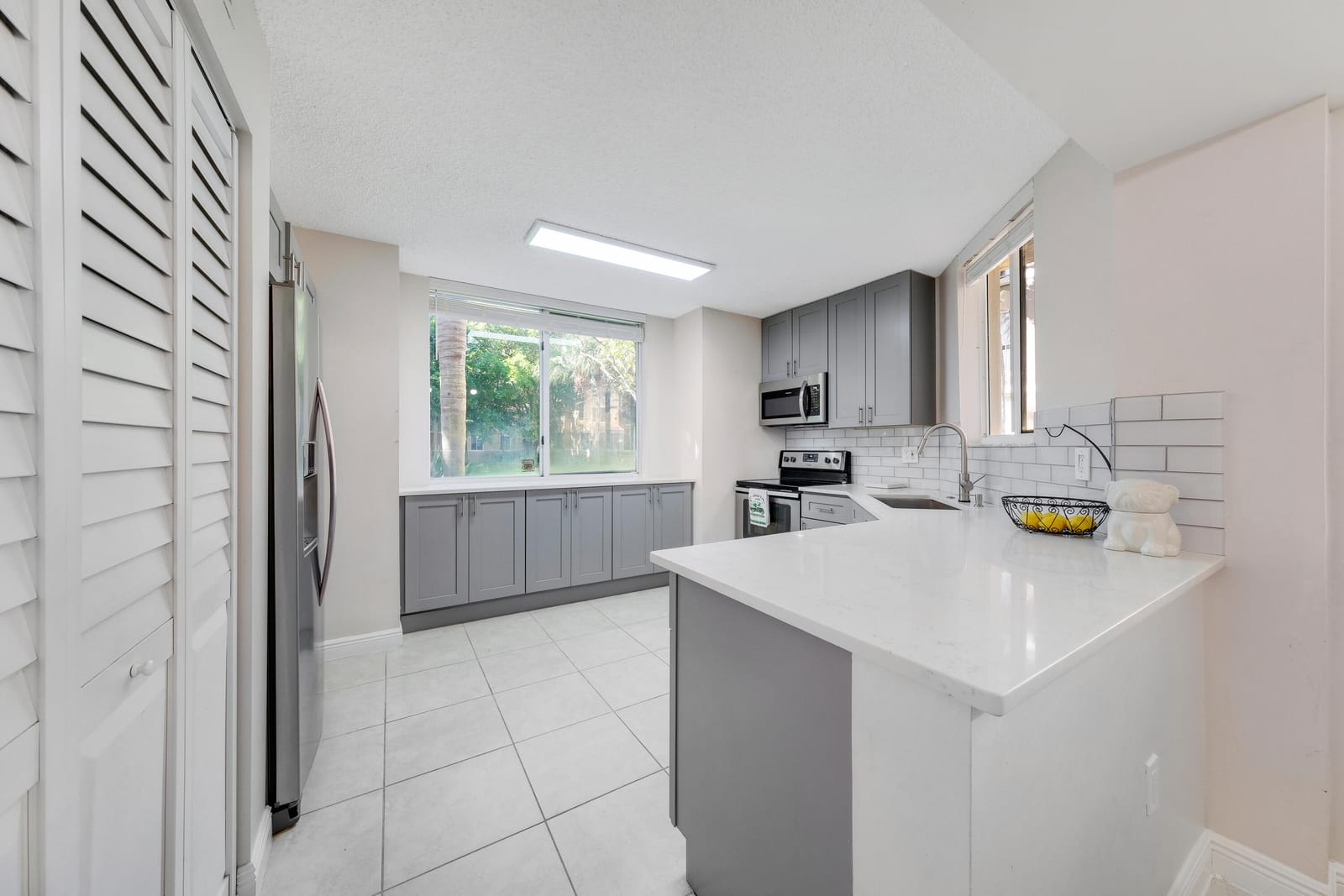 500 Scotia Drive 106, Hypoluxo, FL 33462 photo 7