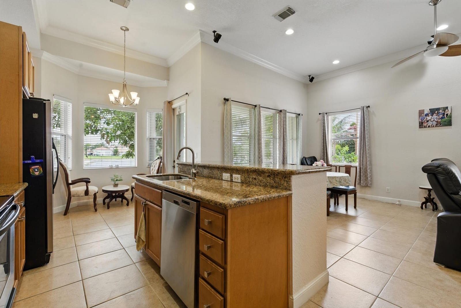 707 Cresta Circle, West Palm Beach, FL 33413 photo 26