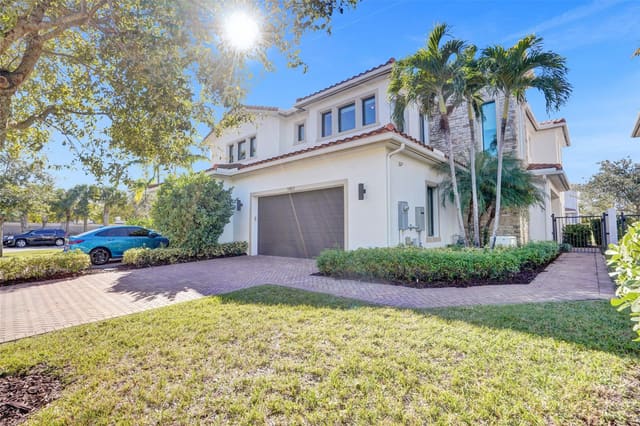 5957 Brookfield Circle, sold in Preserve At Emerald Hills, Hollywood, FL