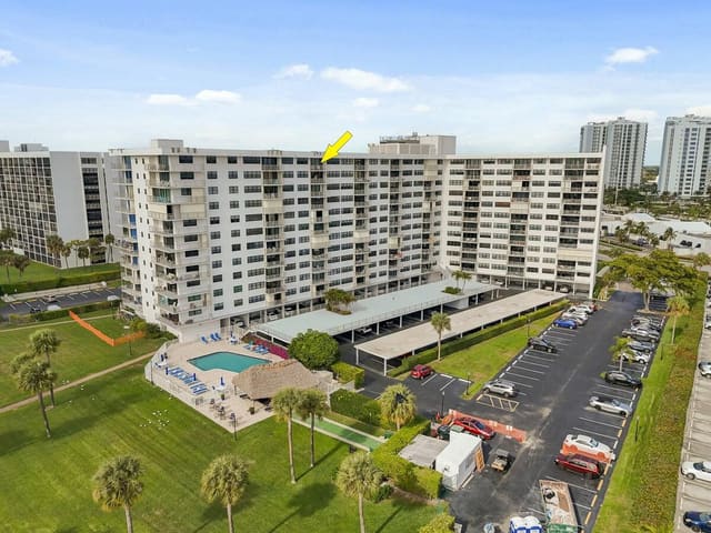 336 Golfview Road Ph05, North Palm Beach, FL 33408