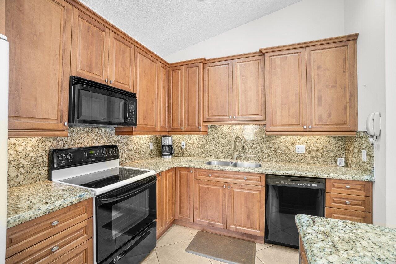 21820 Beachnut Drive, Boca Raton, FL 33433 photo 8