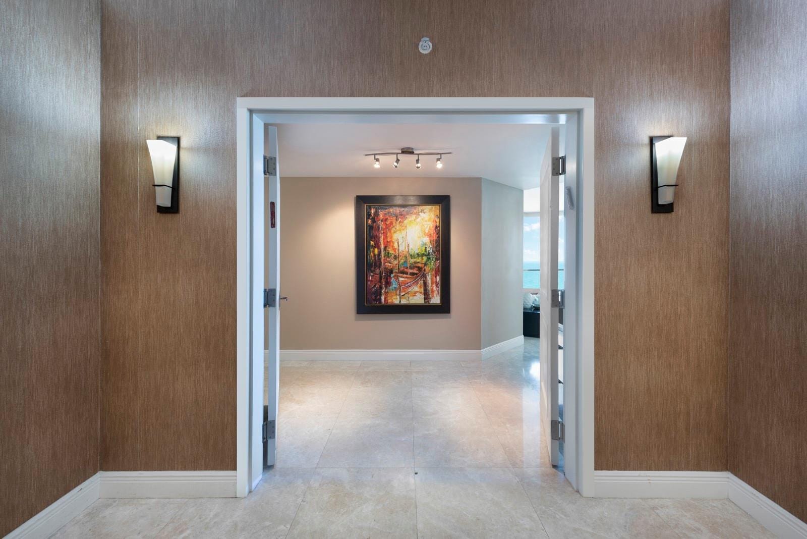 3101 S Ocean Drive 905, Hollywood, FL 33019